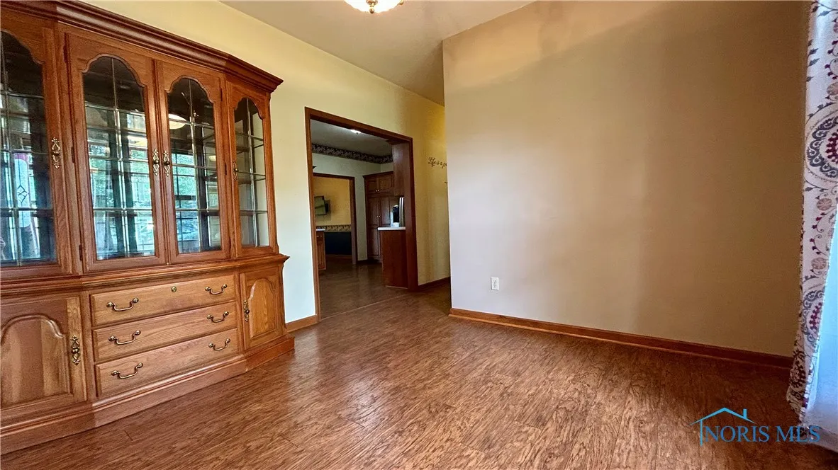 12327 Buckeye Drive, Paulding, Ohio 45879, 3 Bedrooms Bedrooms, 8 Rooms Rooms,3 BathroomsBathrooms,Residential,For Sale,Buckeye,6130180