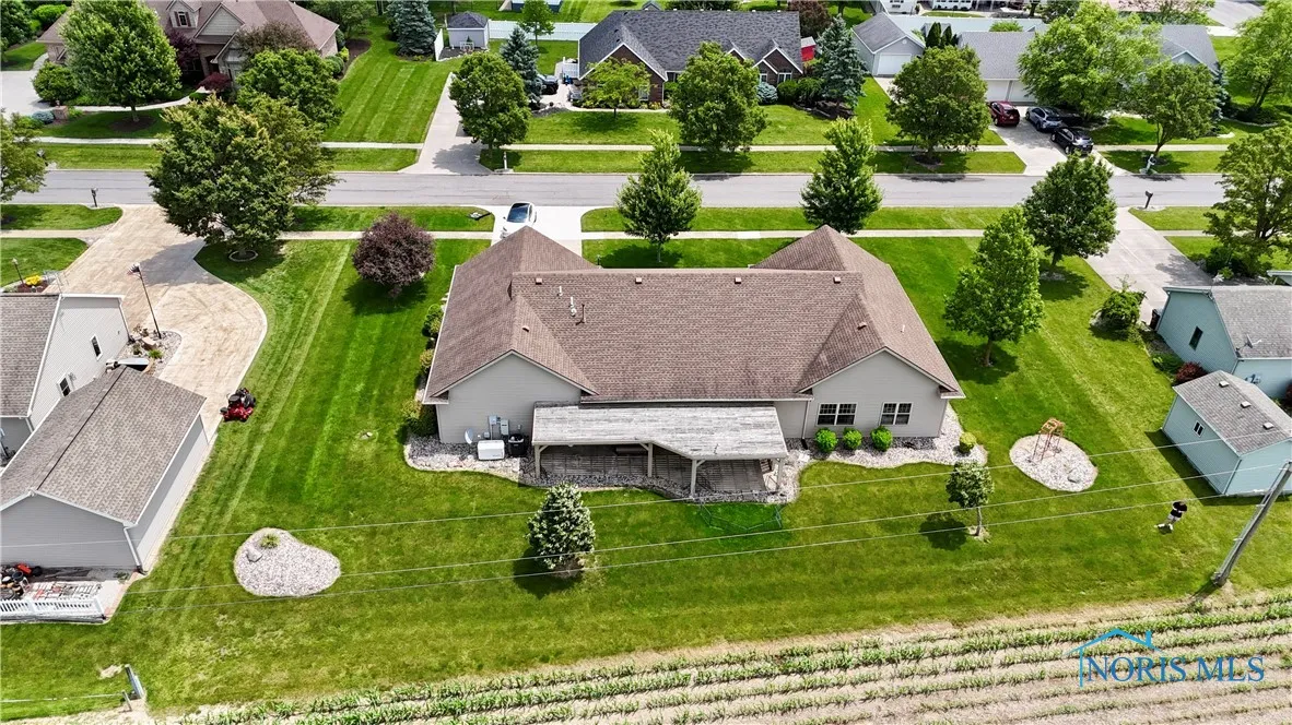 12327 Buckeye Drive, Paulding, Ohio 45879, 3 Bedrooms Bedrooms, 8 Rooms Rooms,3 BathroomsBathrooms,Residential,For Sale,Buckeye,6130180