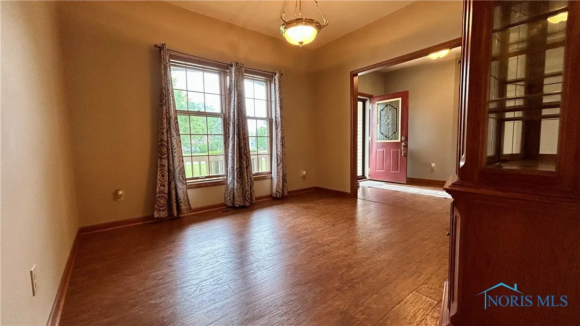 12327 Buckeye Drive, Paulding, Ohio 45879, 3 Bedrooms Bedrooms, 8 Rooms Rooms,3 BathroomsBathrooms,Residential,For Sale,Buckeye,6130180
