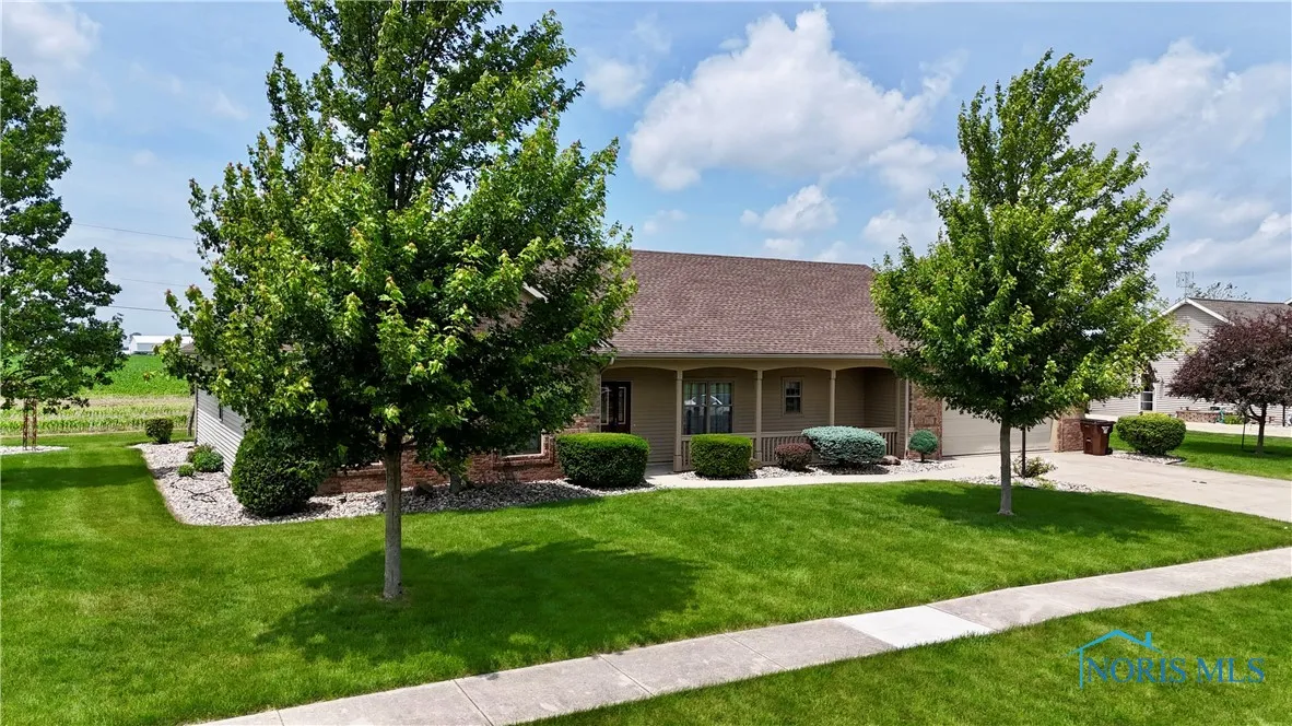 12327 Buckeye Drive, Paulding, Ohio 45879, 3 Bedrooms Bedrooms, 8 Rooms Rooms,3 BathroomsBathrooms,Residential,For Sale,Buckeye,6130180