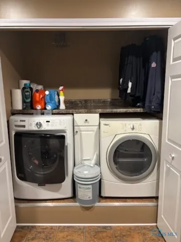 400 S Michigan Street, Alvordton, Ohio 43501, 2 Bedrooms Bedrooms, 5 Rooms Rooms,2 BathroomsBathrooms,Residential,For Sale,Michigan,6130221