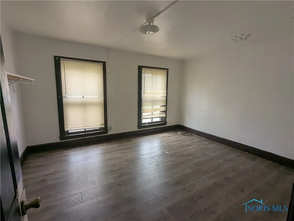 721 N Detroit Avenue, Toledo, Ohio 43607, 3 Bedrooms Bedrooms, 7 Rooms Rooms,1 BathroomBathrooms,Residential,For Sale,Detroit,6130267