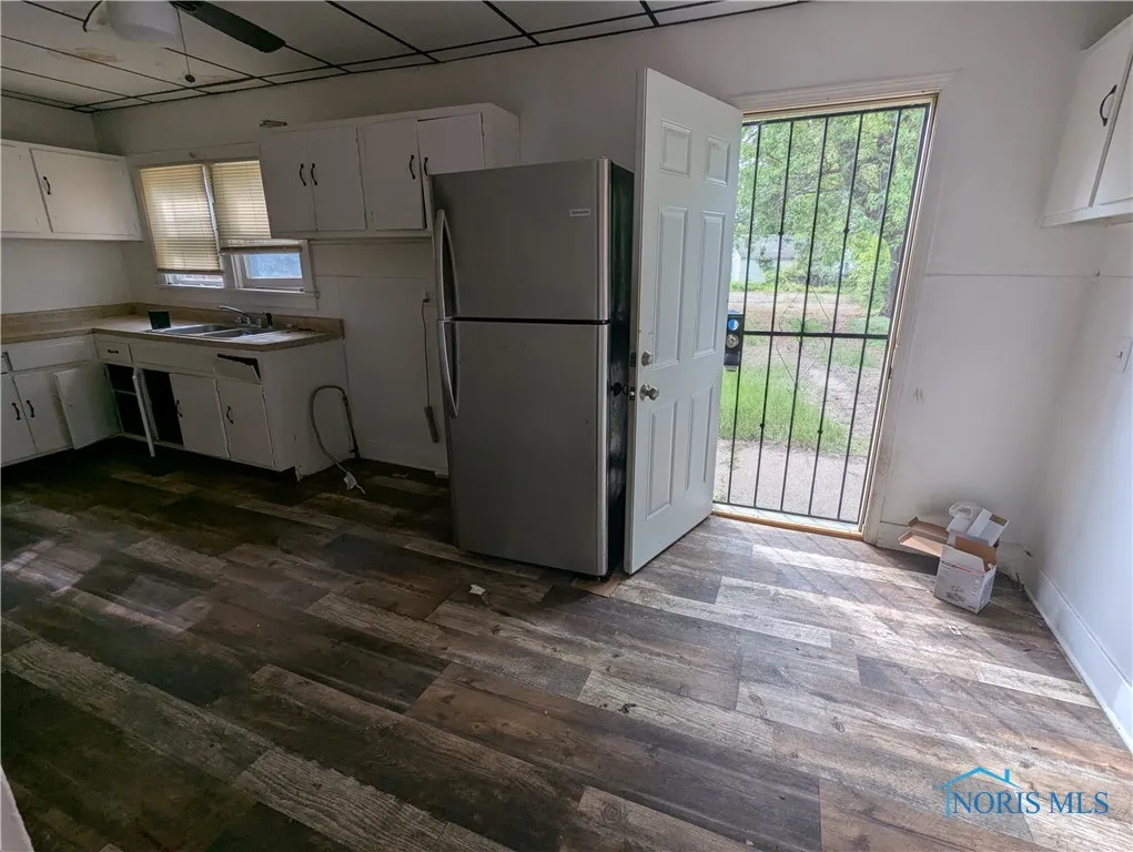 721 N Detroit Avenue, Toledo, Ohio 43607, 3 Bedrooms Bedrooms, 7 Rooms Rooms,1 BathroomBathrooms,Residential,For Sale,Detroit,6130267