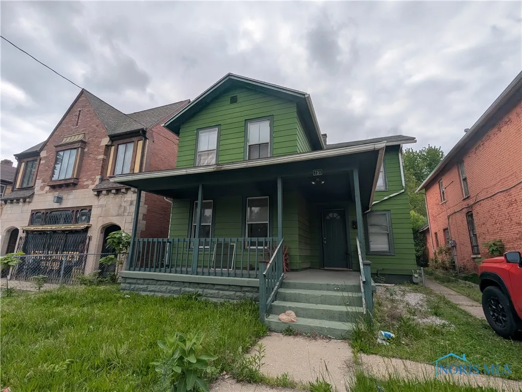 721 N Detroit Avenue, Toledo, Ohio 43607, 3 Bedrooms Bedrooms, 7 Rooms Rooms,1 BathroomBathrooms,Residential,For Sale,Detroit,6130267