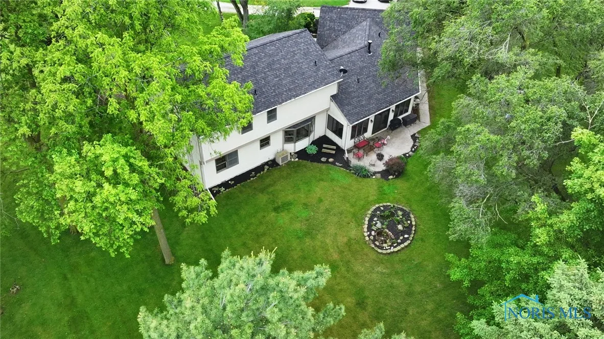 26761 Behrens Road, Defiance, Ohio 43512, 4 Bedrooms Bedrooms, 9 Rooms Rooms,4 BathroomsBathrooms,Residential,For Sale,Behrens,6130342