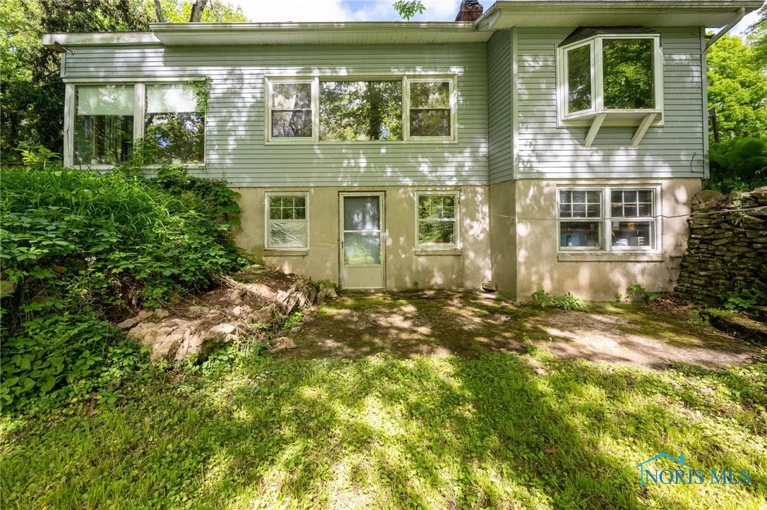 7539 Maumee Western Road, Maumee, Ohio 43537, 3 Bedrooms Bedrooms, 9 Rooms Rooms,2 BathroomsBathrooms,Residential,For Sale,Maumee Western,6130343