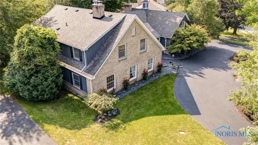 4612 Farmington Road, Toledo, Ohio 43623, 5 Bedrooms Bedrooms, 14 Rooms Rooms,5 BathroomsBathrooms,Residential,For Sale,Farmington,6130648