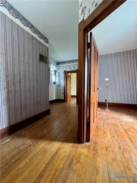 308 S Main Street, Hicksville, Ohio 43526, 3 Bedrooms Bedrooms, 8 Rooms Rooms,2 BathroomsBathrooms,Residential,For Sale,Main,6130746