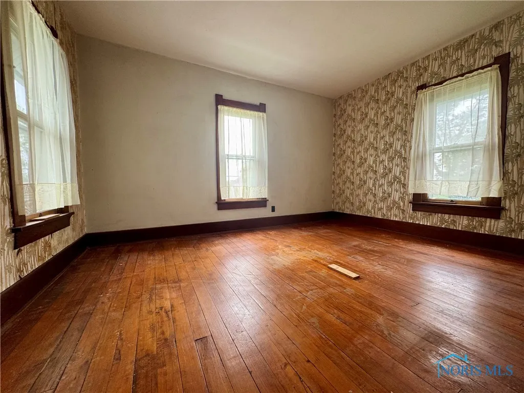 308 S Main Street, Hicksville, Ohio 43526, 3 Bedrooms Bedrooms, 8 Rooms Rooms,2 BathroomsBathrooms,Residential,For Sale,Main,6130746