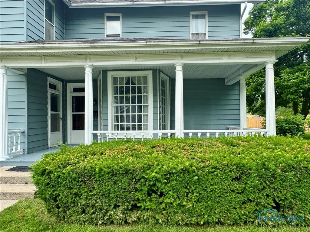 308 S Main Street, Hicksville, Ohio 43526, 3 Bedrooms Bedrooms, 8 Rooms Rooms,2 BathroomsBathrooms,Residential,For Sale,Main,6130746