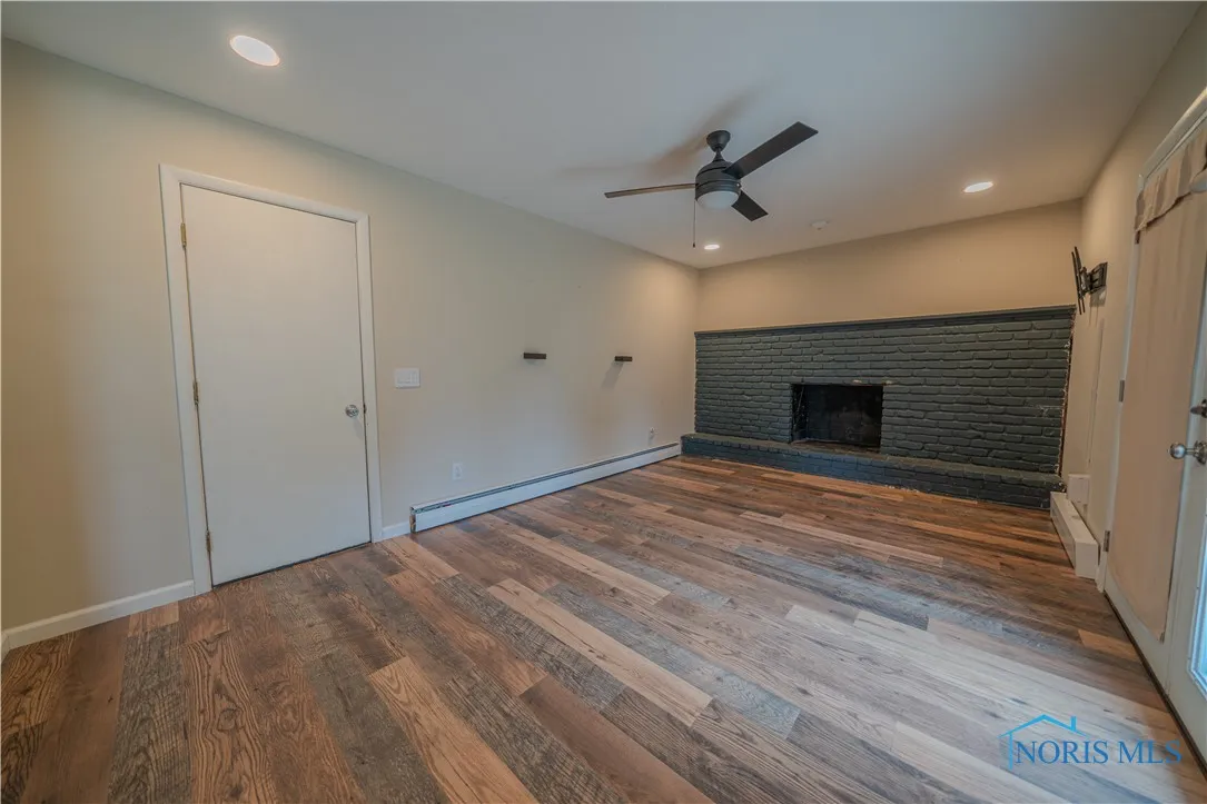 3849 Sylvanwood Drive, Sylvania, Ohio 43560, 4 Bedrooms Bedrooms, 7 Rooms Rooms,3 BathroomsBathrooms,Residential,For Sale,Sylvanwood,6130857