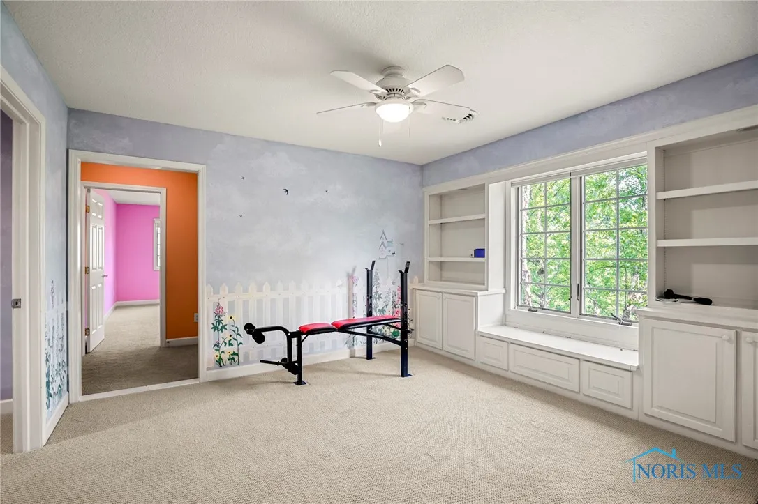 16890 W River Road, Bowling Green, Ohio 43402, 5 Bedrooms Bedrooms, 15 Rooms Rooms,5 BathroomsBathrooms,Residential,For Sale,River,6130826