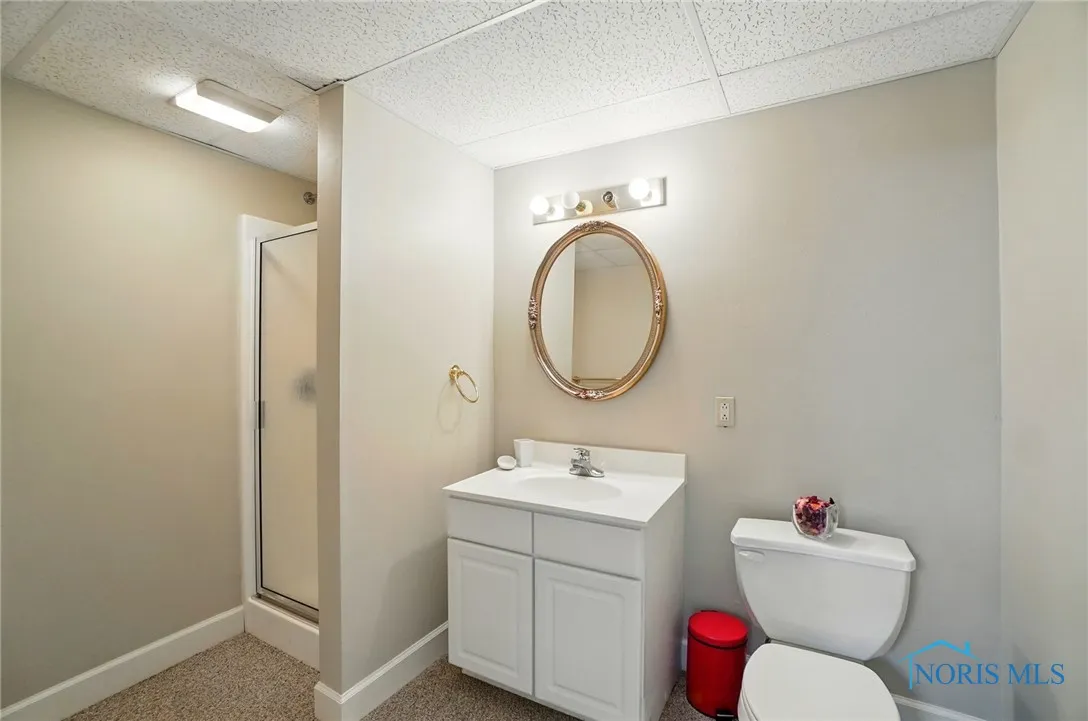 7433 Valhalla Drive, Maumee, Ohio 43537, 4 Bedrooms Bedrooms, 14 Rooms Rooms,4 BathroomsBathrooms,Residential,For Sale,Valhalla,6130863