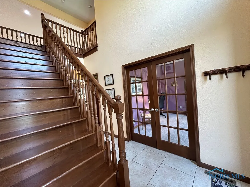 7939 N Woodbridge Road, Monclova, Ohio 43542, 4 Bedrooms Bedrooms, 13 Rooms Rooms,4 BathroomsBathrooms,Residential,For Sale,Woodbridge,6130875