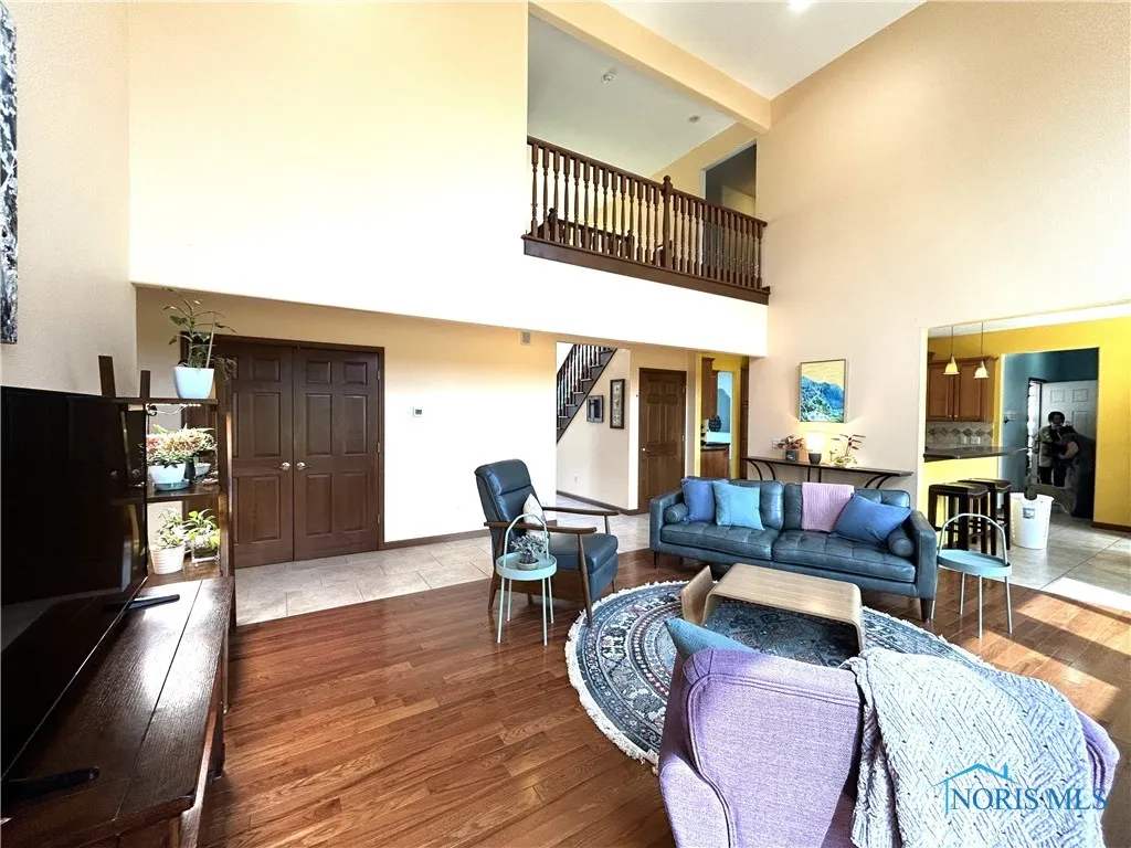 7939 N Woodbridge Road, Monclova, Ohio 43542, 4 Bedrooms Bedrooms, 13 Rooms Rooms,4 BathroomsBathrooms,Residential,For Sale,Woodbridge,6130875