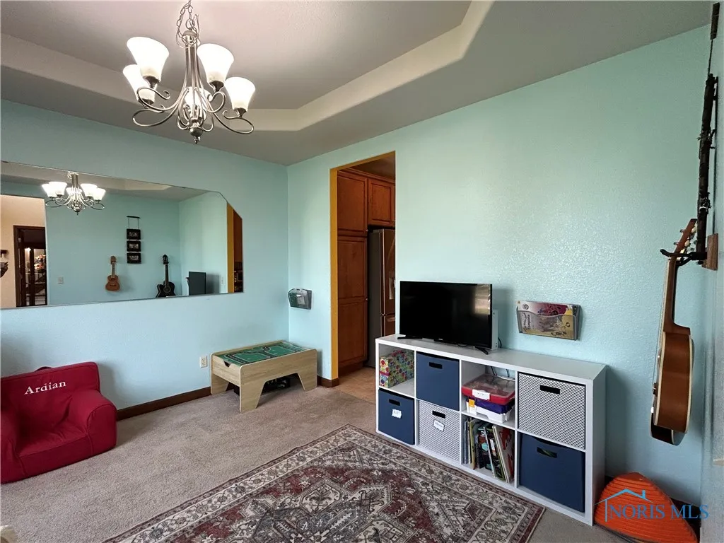 7939 N Woodbridge Road, Monclova, Ohio 43542, 4 Bedrooms Bedrooms, 13 Rooms Rooms,4 BathroomsBathrooms,Residential,For Sale,Woodbridge,6130875