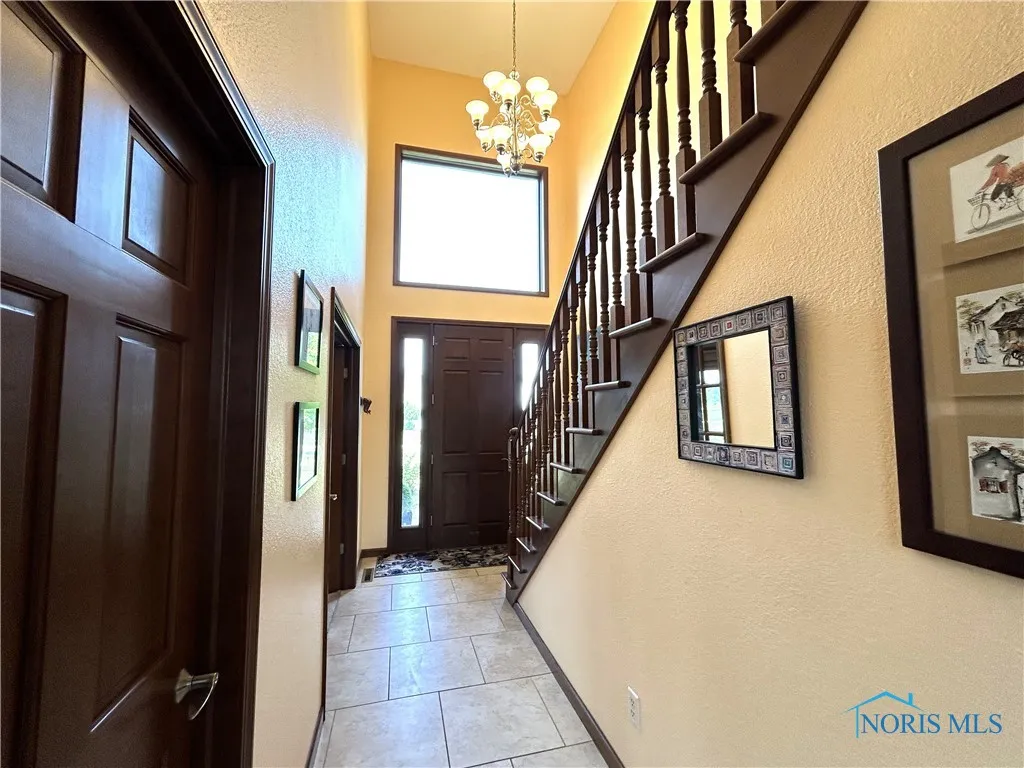 7939 N Woodbridge Road, Monclova, Ohio 43542, 4 Bedrooms Bedrooms, 13 Rooms Rooms,4 BathroomsBathrooms,Residential,For Sale,Woodbridge,6130875