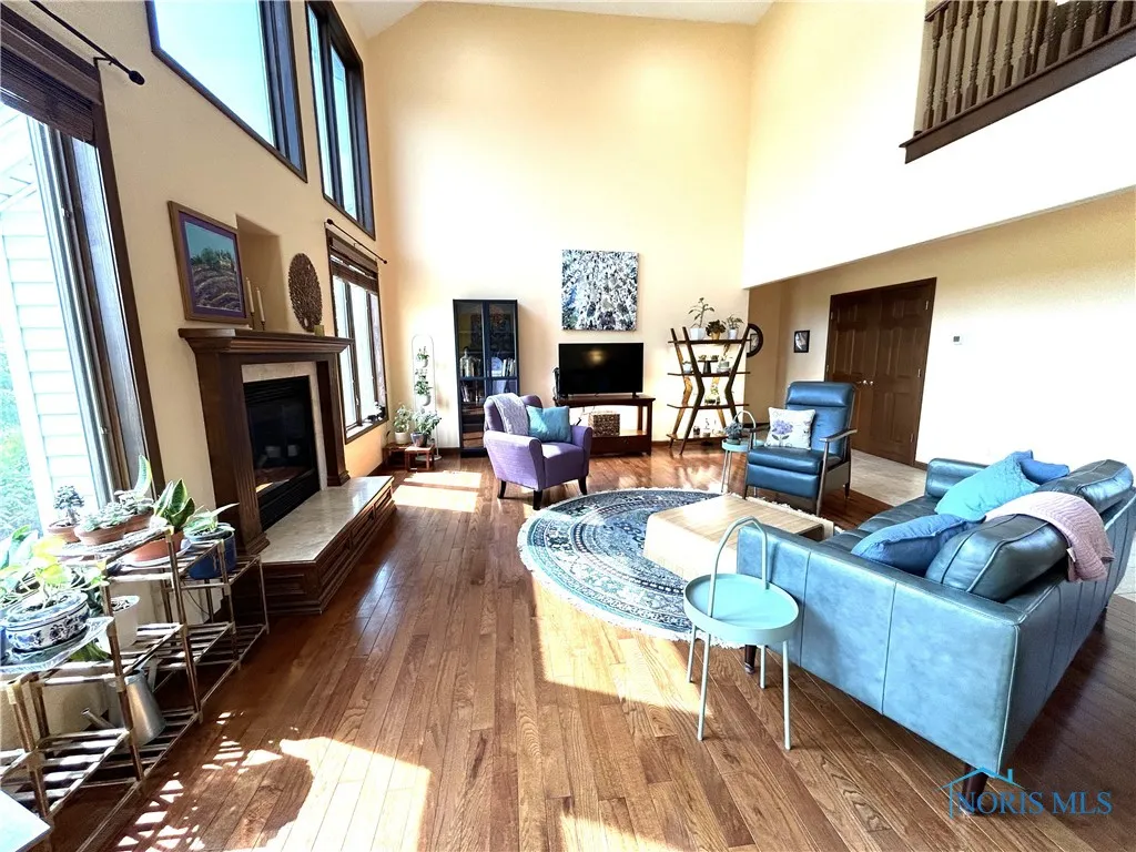 7939 N Woodbridge Road, Monclova, Ohio 43542, 4 Bedrooms Bedrooms, 13 Rooms Rooms,4 BathroomsBathrooms,Residential,For Sale,Woodbridge,6130875