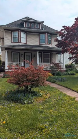411 W Central Avenue, Toledo, Ohio 43610, 4 Bedrooms Bedrooms, 8 Rooms Rooms,2 BathroomsBathrooms,Residential,For Sale,Central,6130790
