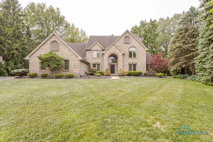 7559 Peachtree Lane, Sylvania, Ohio 43560, 4 Bedrooms Bedrooms, 11 Rooms Rooms,4 BathroomsBathrooms,Residential,For Sale,Peachtree,6130822