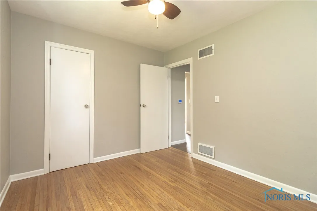 12922 Airport Highway, Swanton, Ohio 43558, 2 Bedrooms Bedrooms, 6 Rooms Rooms,1 BathroomBathrooms,Residential,For Sale,Airport,6130784