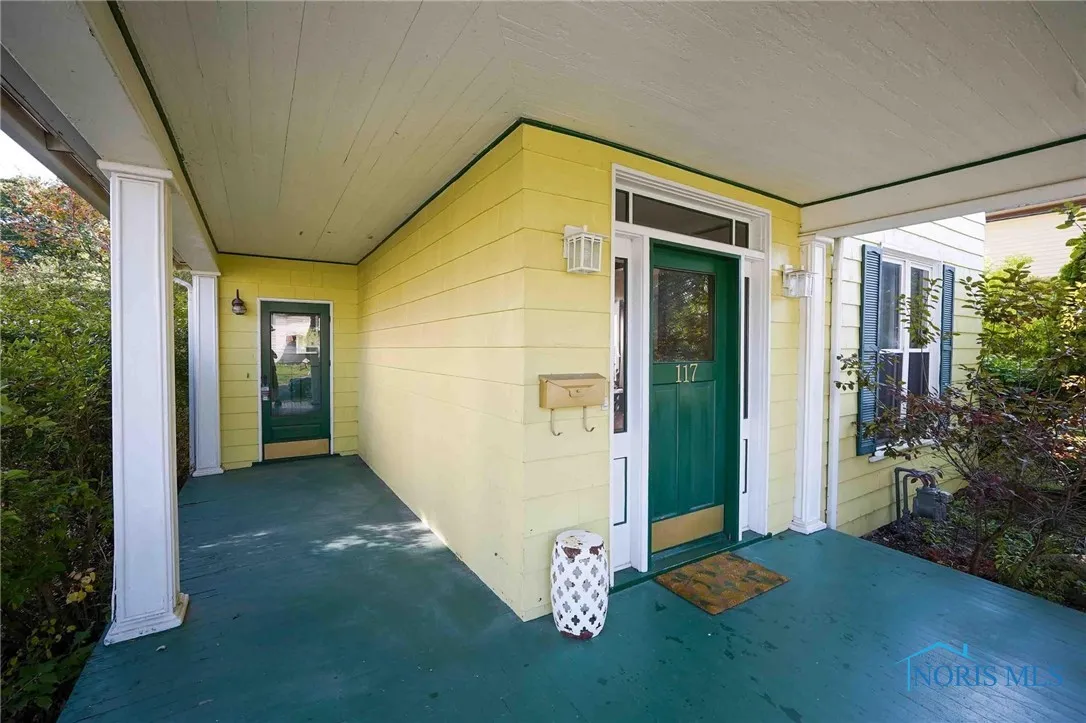117 3rd Street, Findlay, Ohio 45840, 3 Bedrooms Bedrooms, 7 Rooms Rooms,2 BathroomsBathrooms,Residential,For Sale,3rd,6131073