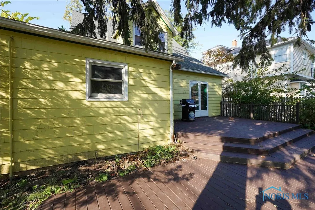 117 3rd Street, Findlay, Ohio 45840, 3 Bedrooms Bedrooms, 7 Rooms Rooms,2 BathroomsBathrooms,Residential,For Sale,3rd,6131073