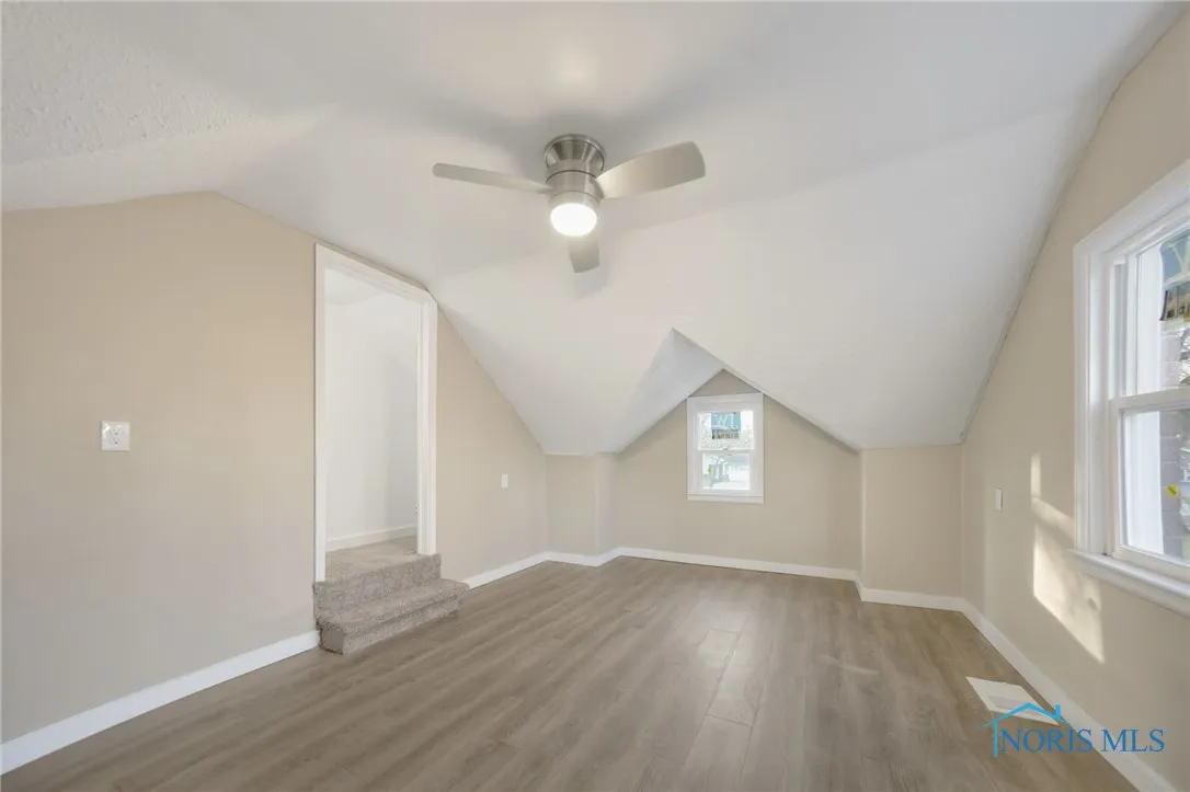 434 Hayes Road, Toledo, Ohio 43615, 4 Bedrooms Bedrooms, 8 Rooms Rooms,2 BathroomsBathrooms,Residential Lease,For Rent,Hayes,6131086