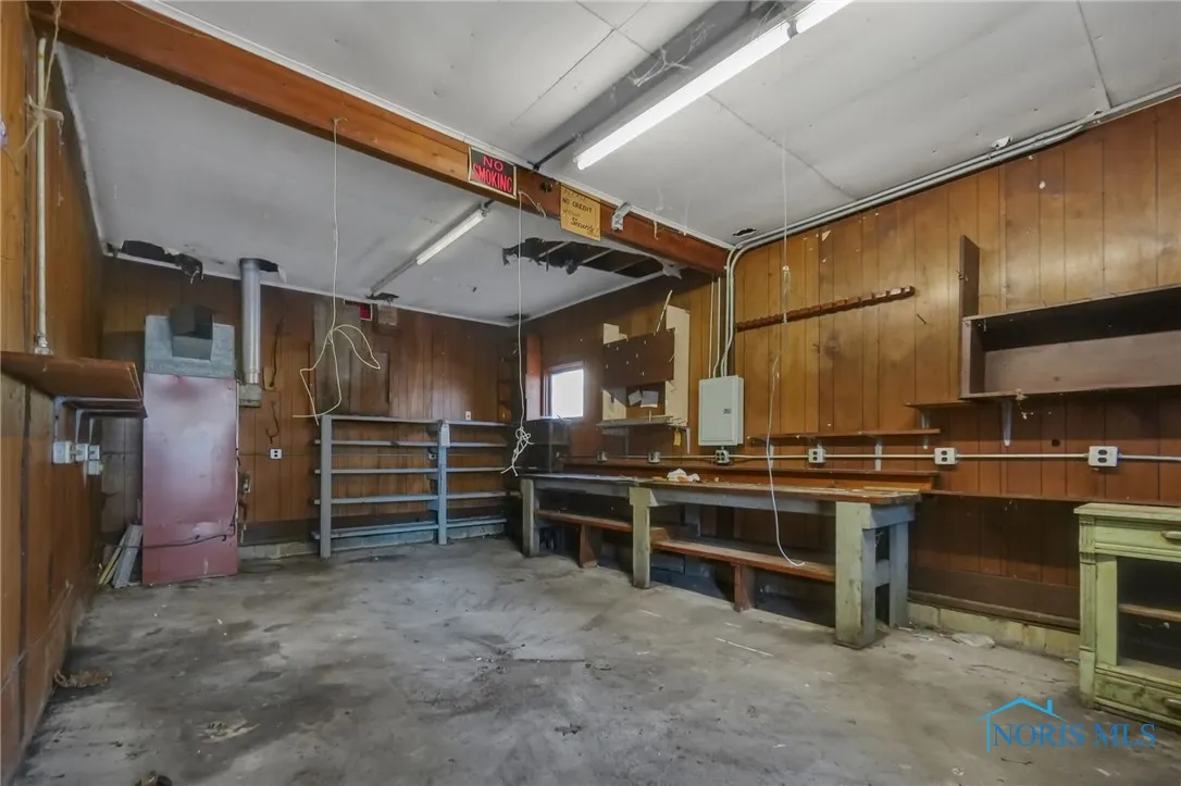 434 Hayes Road, Toledo, Ohio 43615, 4 Bedrooms Bedrooms, 8 Rooms Rooms,2 BathroomsBathrooms,Residential Lease,For Rent,Hayes,6131086