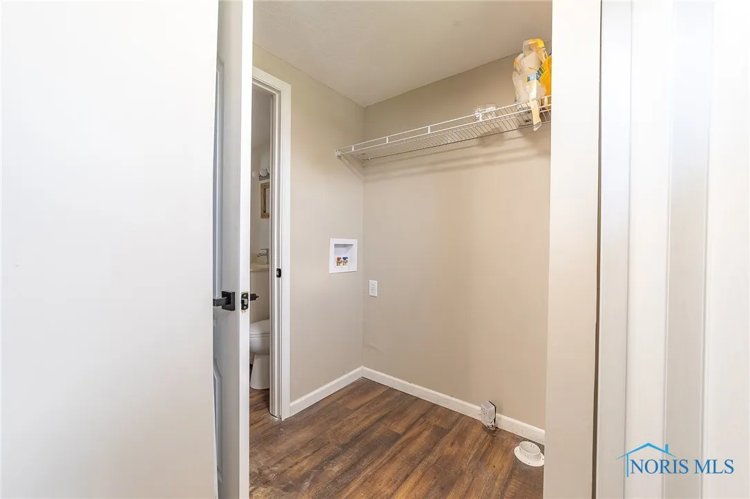 1303 Chateau Circle 60, Findlay, Ohio 45840, 3 Bedrooms Bedrooms, 6 Rooms Rooms,2 BathroomsBathrooms,Residential,For Sale,Chateau,6131230