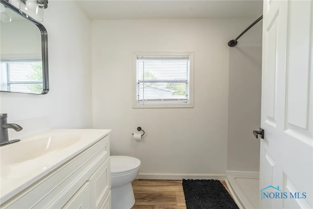 1303 Chateau Circle 60, Findlay, Ohio 45840, 3 Bedrooms Bedrooms, 6 Rooms Rooms,2 BathroomsBathrooms,Residential,For Sale,Chateau,6131230