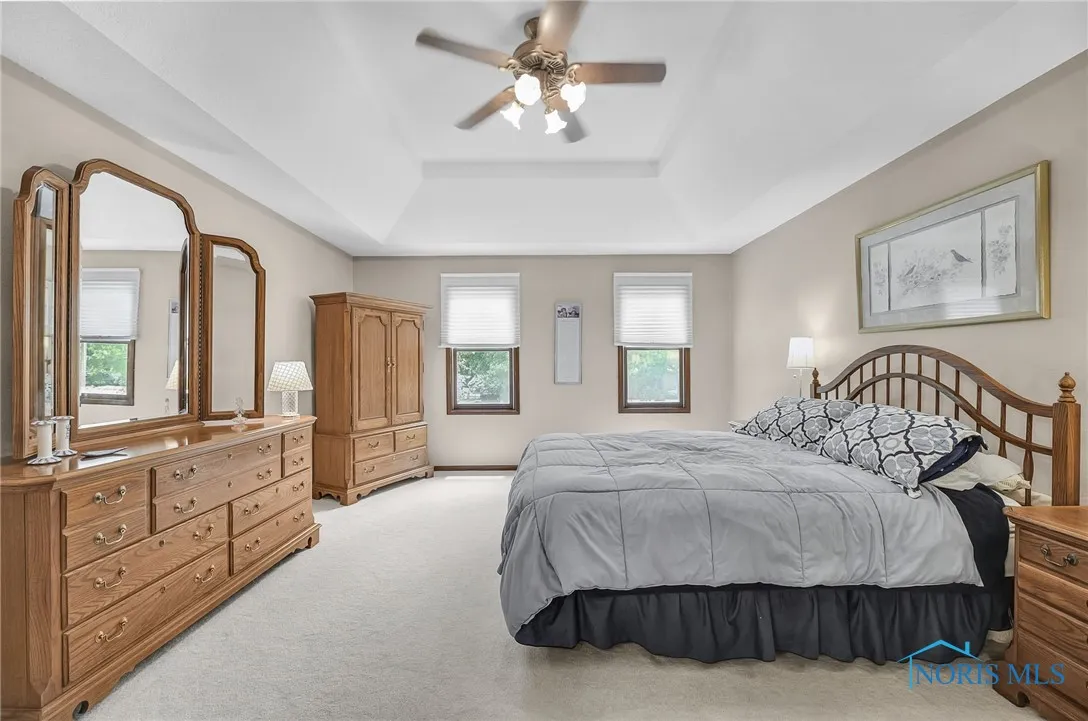 7040 Country Creek Road, Maumee, Ohio 43537, 4 Bedrooms Bedrooms, 11 Rooms Rooms,3 BathroomsBathrooms,Residential,For Sale,Country Creek,6131462