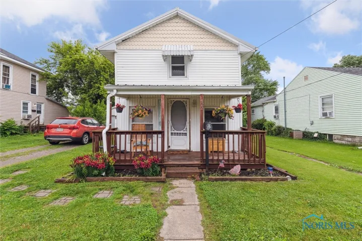 422 Eben Avenue, Findlay, Ohio 45840, 3 Bedrooms Bedrooms, 8 Rooms Rooms,1 BathroomBathrooms,Residential,For Sale,Eben,6131472