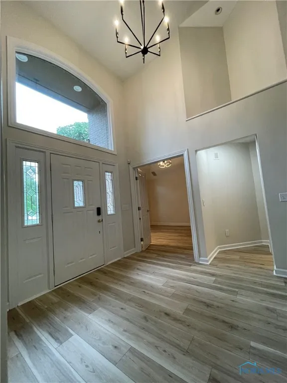 215 Stone Oak Court, Holland, Ohio 43528, 4 Bedrooms Bedrooms, 13 Rooms Rooms,4 BathroomsBathrooms,Residential,For Sale,Stone Oak,6131479