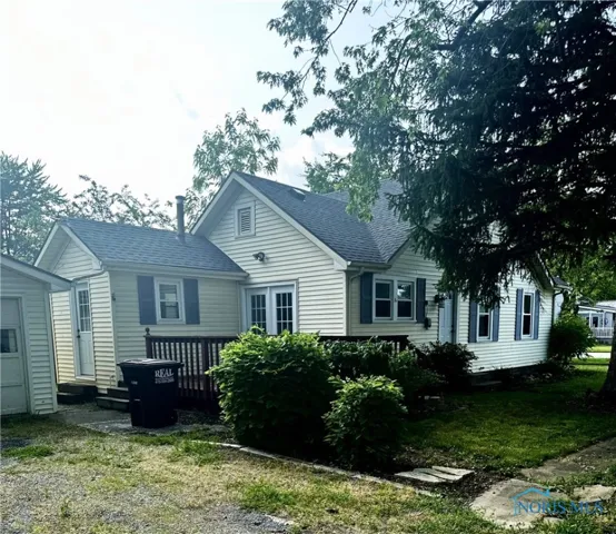 101 S Madison Street, Antwerp, Ohio 45813, 2 Bedrooms Bedrooms, 5 Rooms Rooms,1 BathroomBathrooms,Residential,For Sale,Madison,6131505