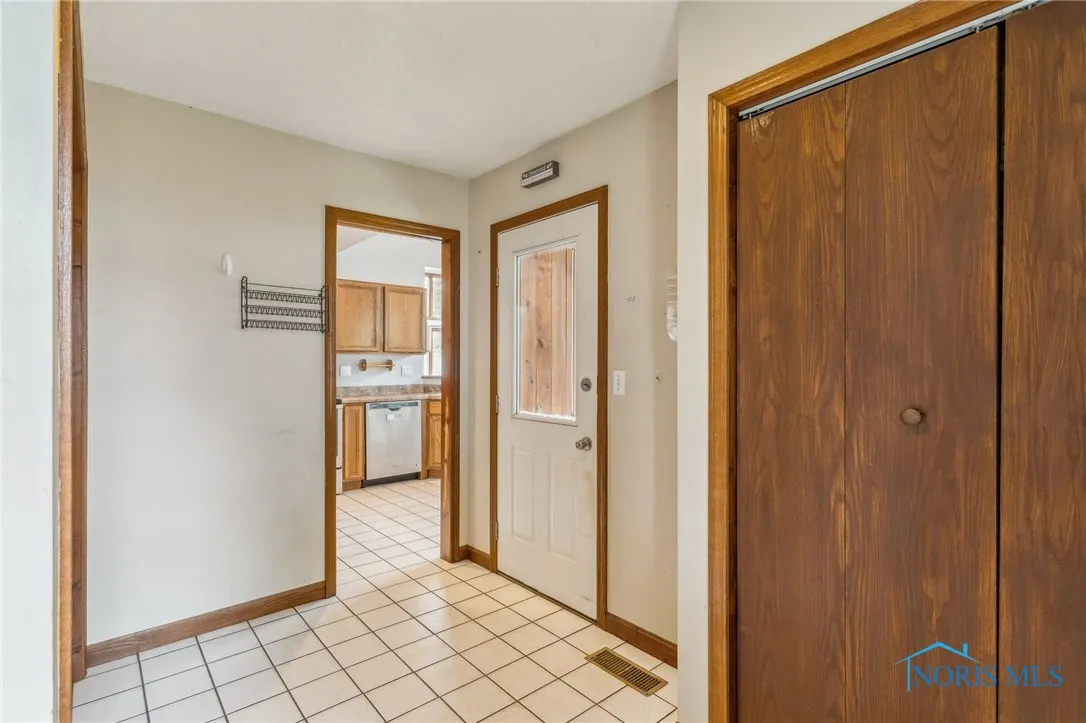801 W Sandusky Street, Findlay, Ohio 45840, 3 Bedrooms Bedrooms, 5 Rooms Rooms,4 BathroomsBathrooms,Residential,For Sale,Sandusky,6131483