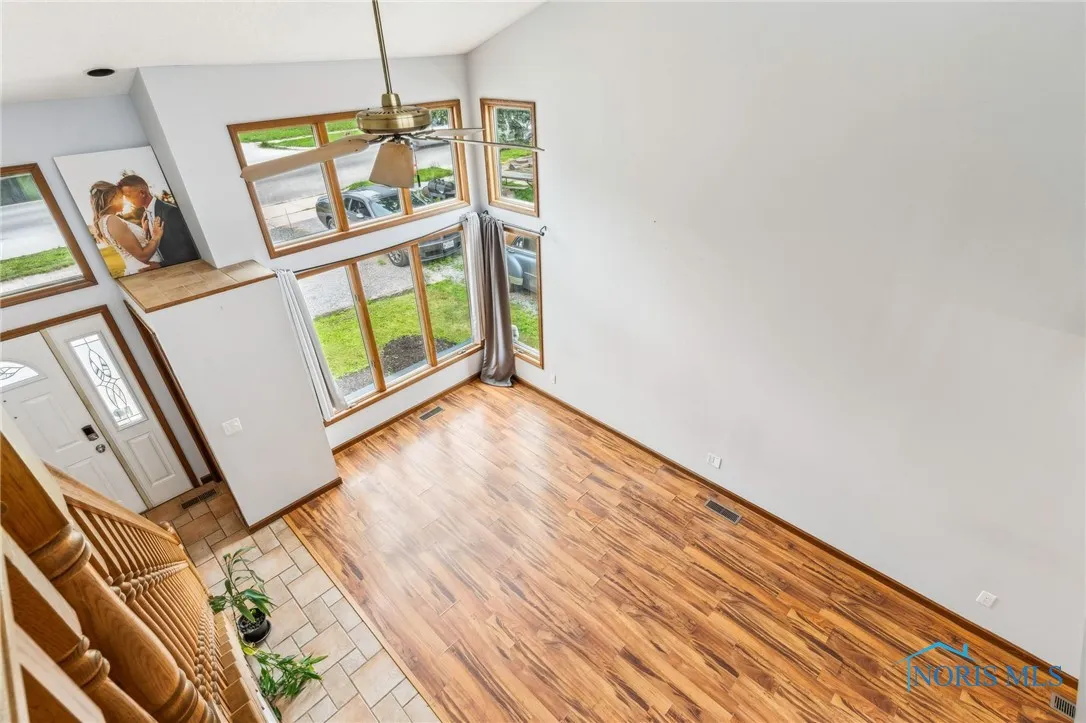 801 W Sandusky Street, Findlay, Ohio 45840, 3 Bedrooms Bedrooms, 5 Rooms Rooms,4 BathroomsBathrooms,Residential,For Sale,Sandusky,6131483