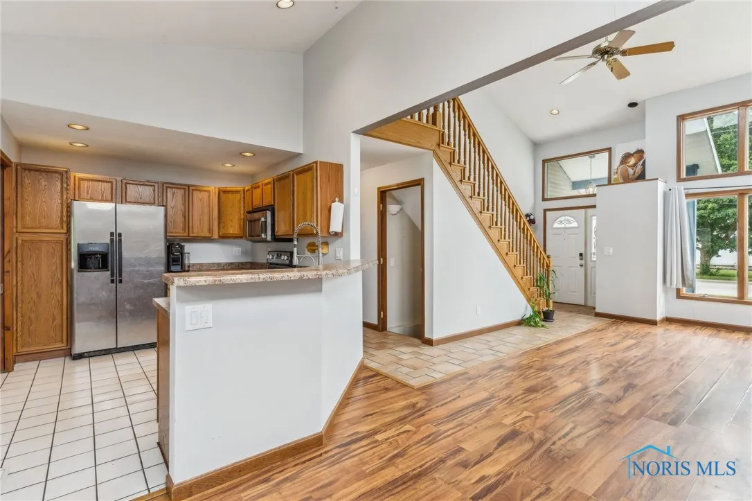 801 W Sandusky Street, Findlay, Ohio 45840, 3 Bedrooms Bedrooms, 5 Rooms Rooms,4 BathroomsBathrooms,Residential,For Sale,Sandusky,6131483