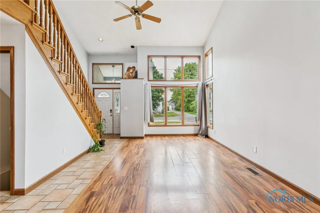 801 W Sandusky Street, Findlay, Ohio 45840, 3 Bedrooms Bedrooms, 5 Rooms Rooms,4 BathroomsBathrooms,Residential,For Sale,Sandusky,6131483