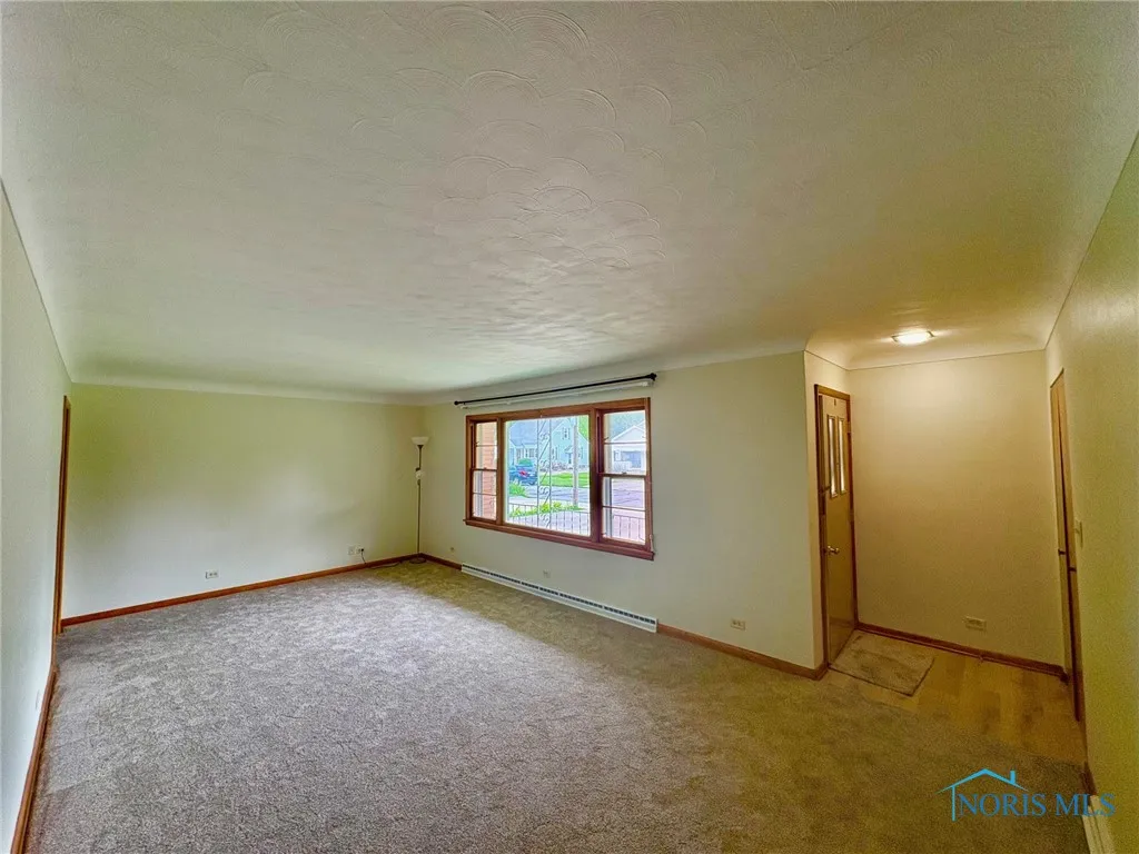 237 Pontious Place, Napoleon, Ohio 43545, 3 Bedrooms Bedrooms, 7 Rooms Rooms,1 BathroomBathrooms,Residential,For Sale,Pontious,6131566