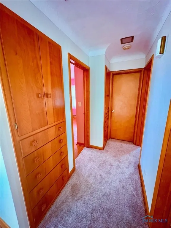 237 Pontious Place, Napoleon, Ohio 43545, 3 Bedrooms Bedrooms, 7 Rooms Rooms,1 BathroomBathrooms,Residential,For Sale,Pontious,6131566