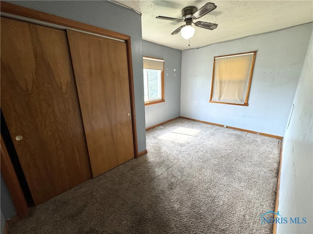 1047 Mambrino Road, Oregon, Ohio 43616, 3 Bedrooms Bedrooms, 6 Rooms Rooms,1 BathroomBathrooms,Residential,For Sale,Mambrino,6131567