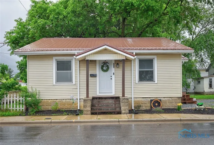 525 Western Avenue, Findlay, Ohio 45840, 2 Bedrooms Bedrooms, ,1 BathroomBathrooms,Residential,For Sale,Western,6131618