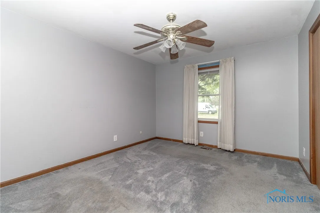 9359 Sylvania Avenue, Sylvania, Ohio 43560, 3 Bedrooms Bedrooms, 8 Rooms Rooms,2 BathroomsBathrooms,Residential,For Sale,Sylvania,6131553