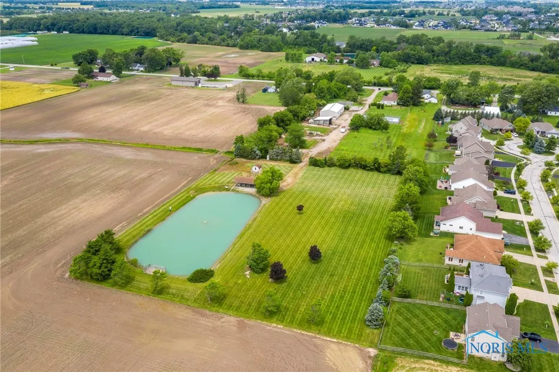 9359 Sylvania Avenue, Sylvania, Ohio 43560, 3 Bedrooms Bedrooms, 8 Rooms Rooms,2 BathroomsBathrooms,Residential,For Sale,Sylvania,6131553