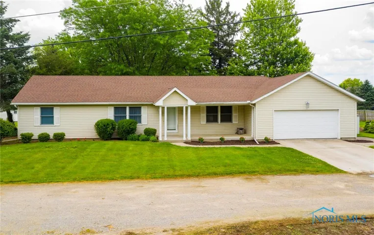 9359 Sylvania Avenue, Sylvania, Ohio 43560, 3 Bedrooms Bedrooms, 8 Rooms Rooms,2 BathroomsBathrooms,Residential,For Sale,Sylvania,6131553