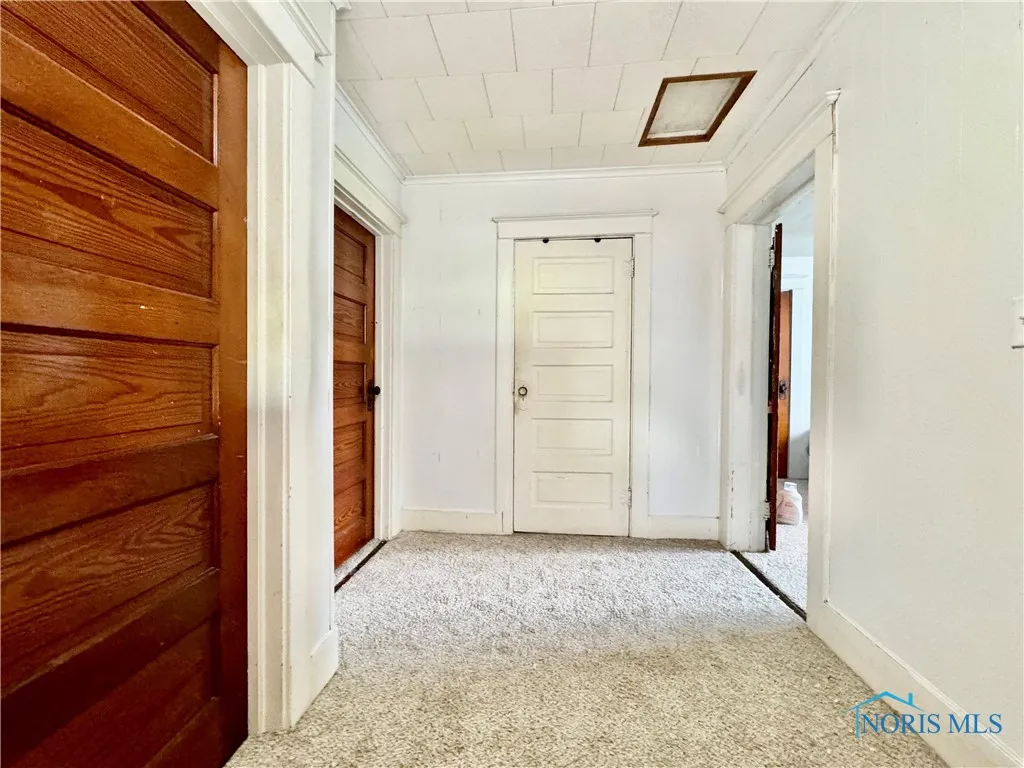 620 Division Street, Defiance, Ohio 43512, 4 Bedrooms Bedrooms, 7 Rooms Rooms,2 BathroomsBathrooms,Residential,For Sale,Division,6131854