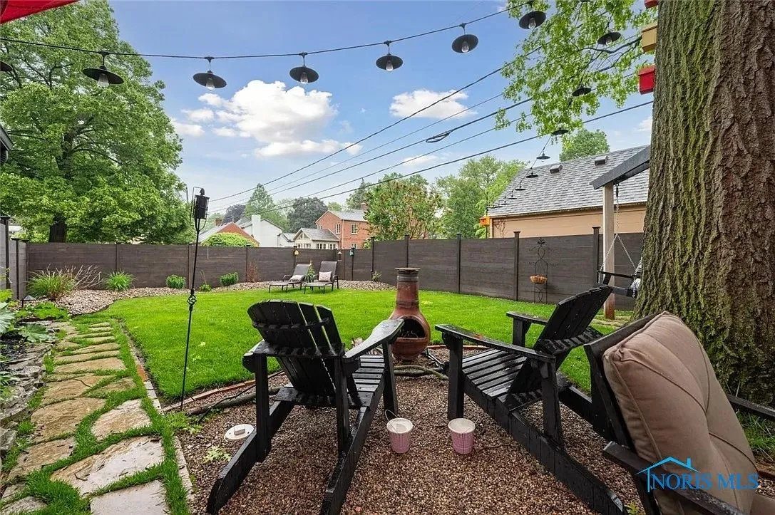 2256 Barrington Drive, Toledo, Ohio 43606, 4 Bedrooms Bedrooms, 12 Rooms Rooms,4 BathroomsBathrooms,Residential Lease,For Rent,Barrington,6131962