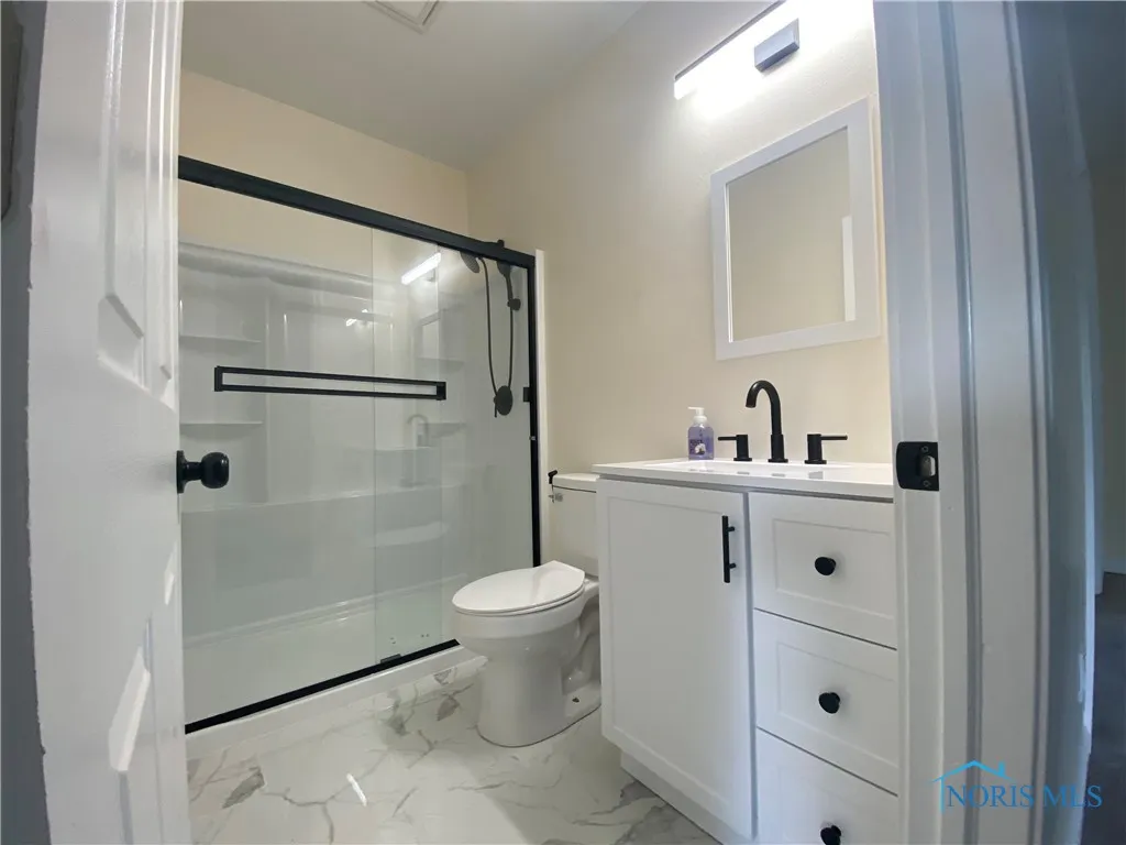 5240 Rambo Lane, Toledo, Ohio 43623, 3 Bedrooms Bedrooms, 6 Rooms Rooms,2 BathroomsBathrooms,Residential,For Sale,Rambo,6131934