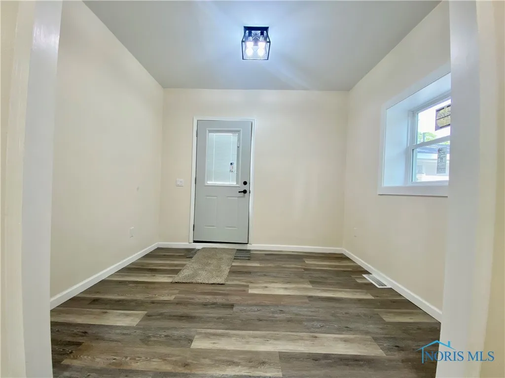 5240 Rambo Lane, Toledo, Ohio 43623, 3 Bedrooms Bedrooms, 6 Rooms Rooms,2 BathroomsBathrooms,Residential,For Sale,Rambo,6131934